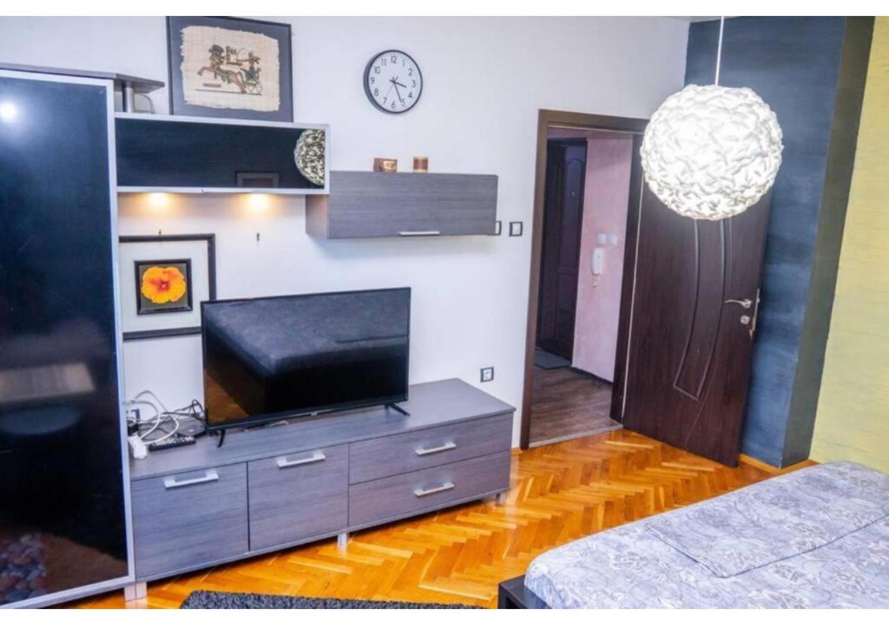 Luxury Apartment On The First Line To The Sea Burgas City Eksteriør billede